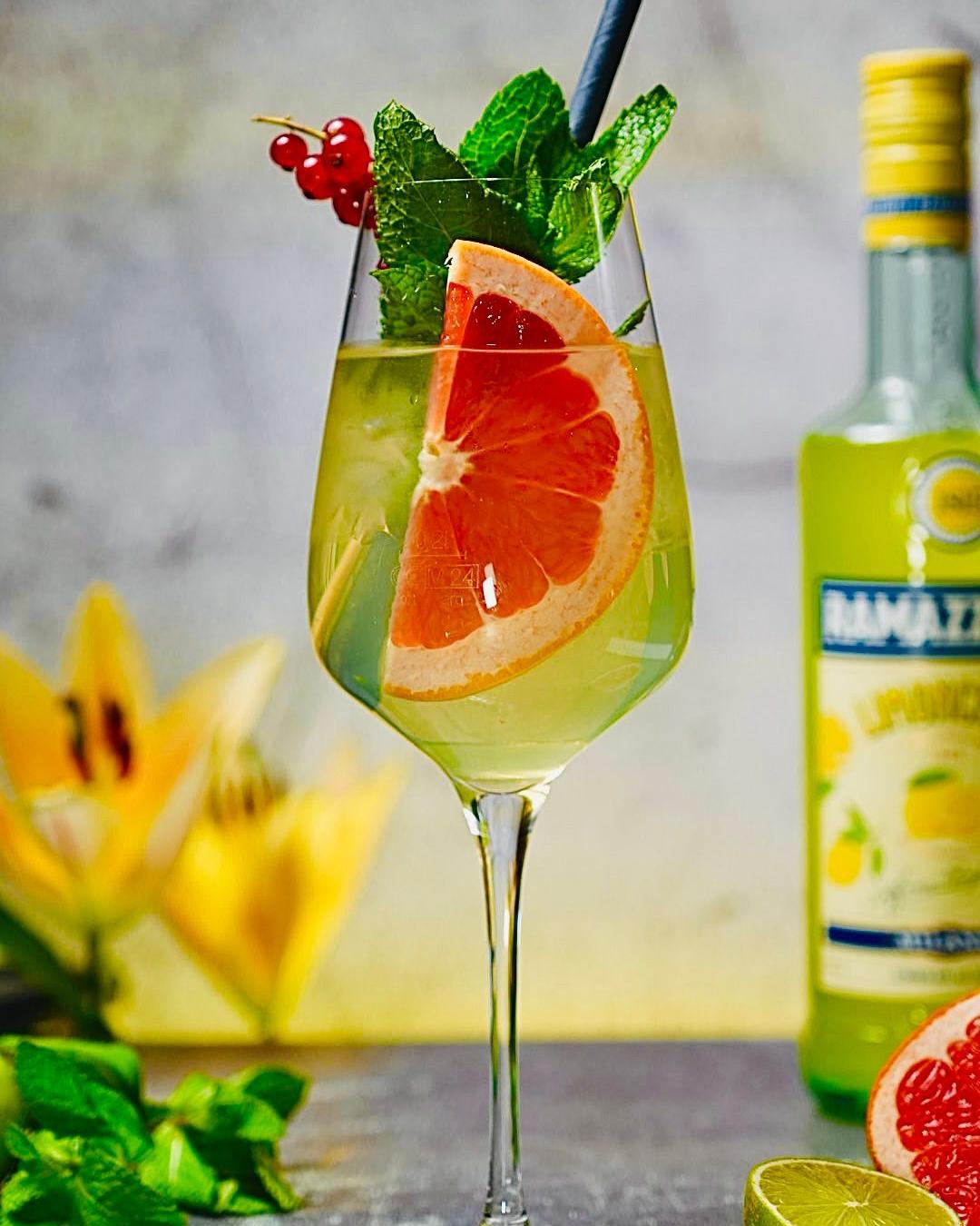 Refreshing spritz during Happy Hour at Mami Viet in Leipzig-Lindenau